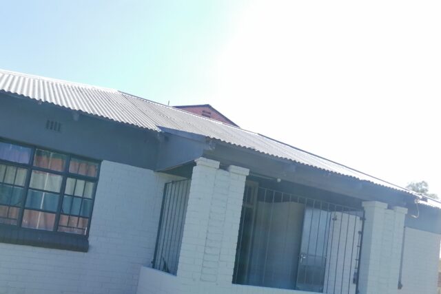2 Bedroom house for sale in South Hills